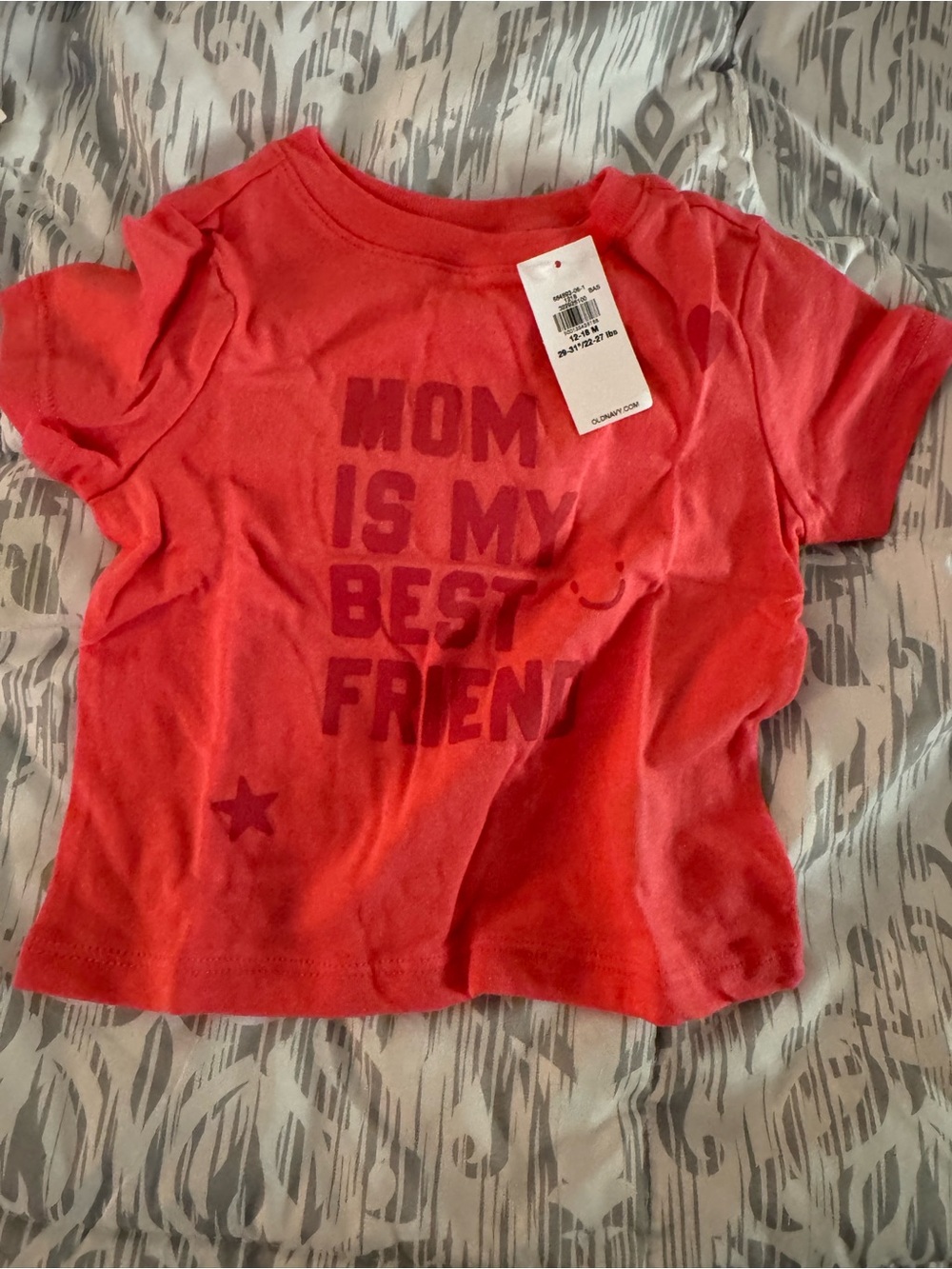 Old Navy Red Short-Sleeve Graphic Tee - 'Mom Is My Best Friend'